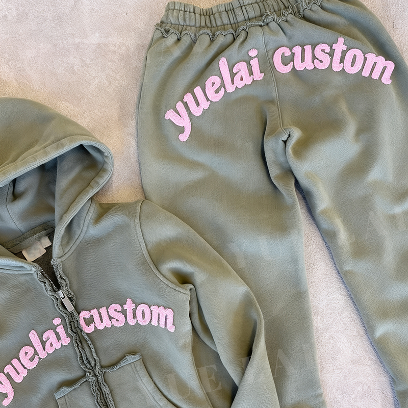 Zip-up Tracksuit Set Factory - OEM/ODM Custom Wholesale Women's Zip-up Cotton Tracksuit Loungewear Set Cropped Hoodie