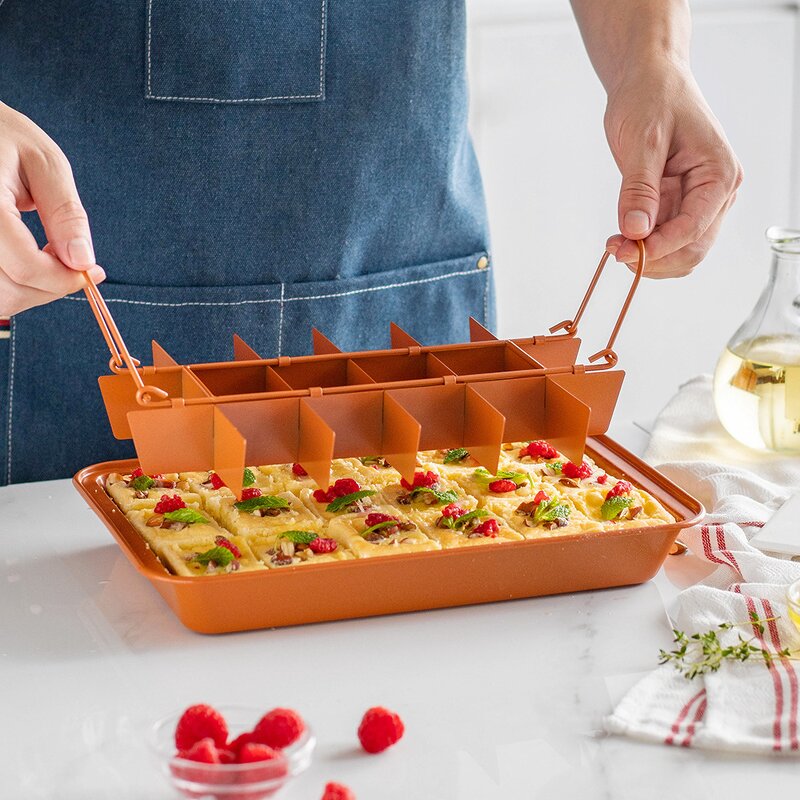 Pre-Cut Slice Square Pan Manufacturer - OEM/ODM Custom 18 Pre-Cut Slice Square Non Stick Carbon Steel Bakeware Oven Pan