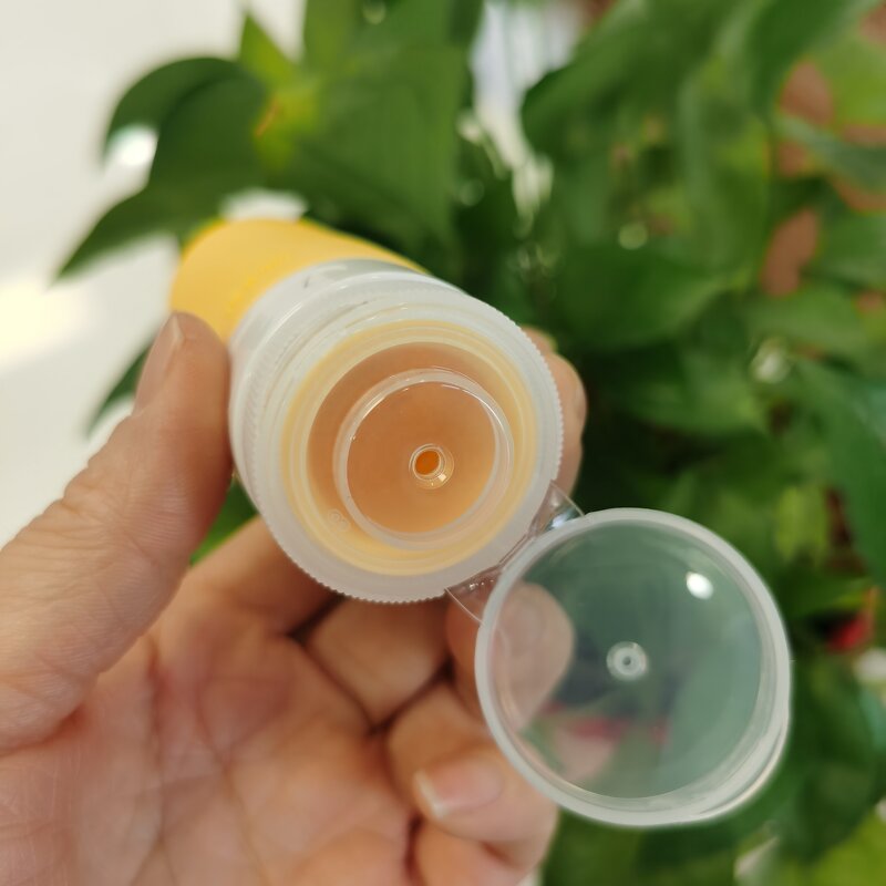 Silicone Shampoo Bottles Manufacturer - OEM/ODM Custom 4pcs 90ml Silicone Squeezable Shampoo Bottles Leakproof Lotion