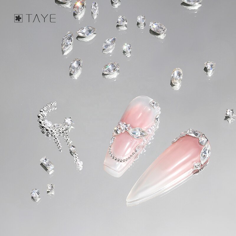 Luxury Design Nails Sequin Powder Factory - OEM/ODM Custom Multi Shape Hot Selling Luxury Design Nails Sequin Powder for Nail Art