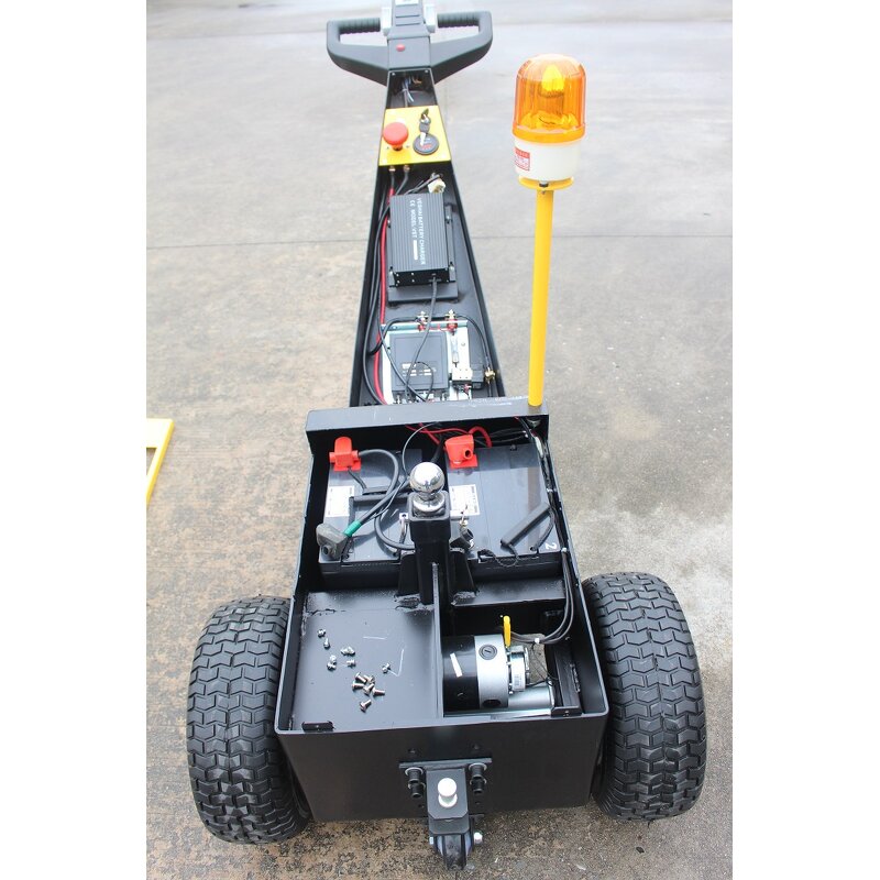 Industrial Tractor Manufacturer - 2500kg to 4500kg Electric Auto Tugger