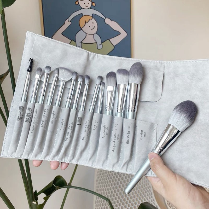 2025 New Product Top Selling Face 14Pcs Makeup Brush Set Cosmetict Best Foundation Makeup Brush Sets