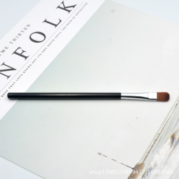 Private Label Vegan Yellow Orange Hair Makeup Precise Concealer Brush Cosmetic Eye Brush Small Flat Oval Concealer Brush