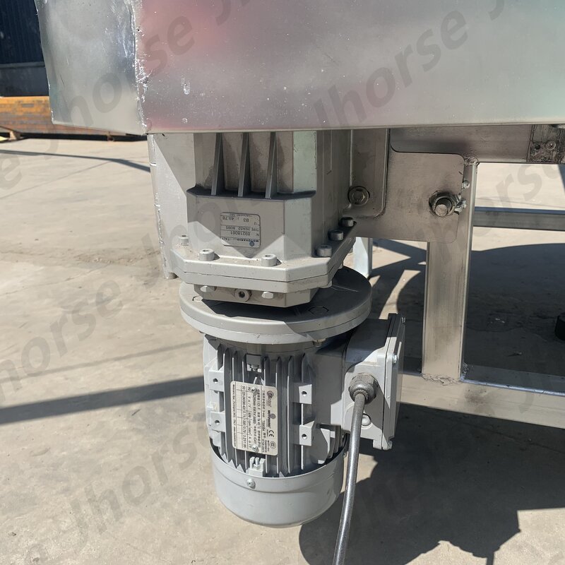 Horse Walker Running Machine Factory - OEM/ODM Custom HDG Horse Walker Motor for 6/8 Position