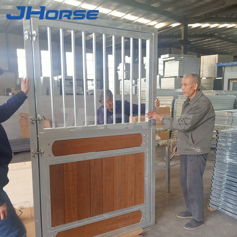 Horse Stall Barn End Door Factory - OEM/ODM Custom Galvanized Metal Heavy Duty Horse Stable End Door