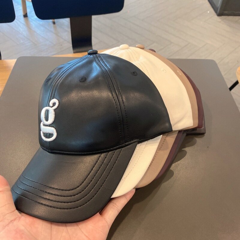 Trucker Hat Supplier - Unisex Embroidery Design PU Leather Baseball Cap