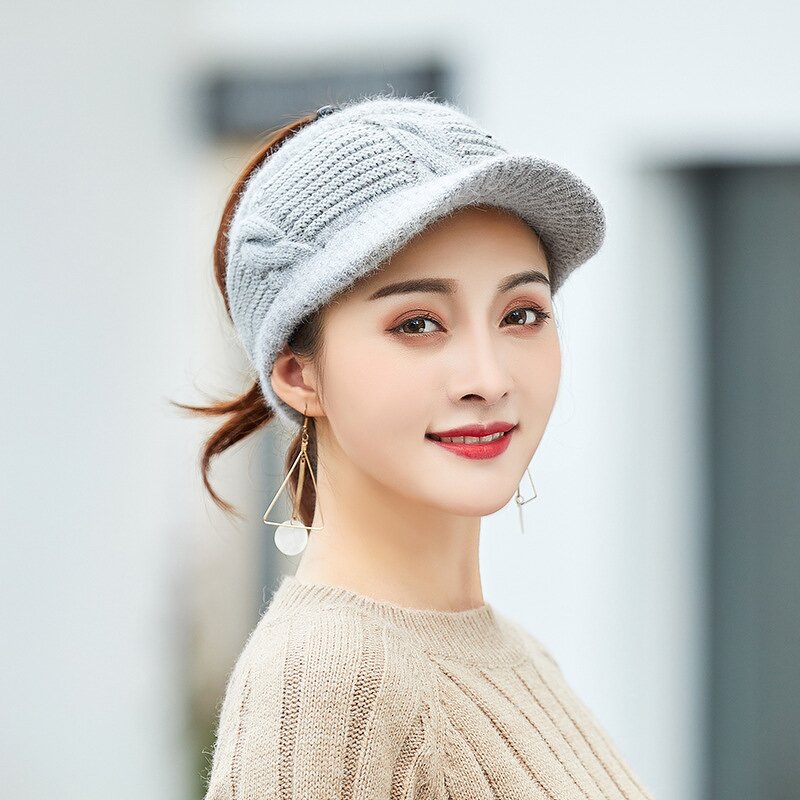 Knitted Hat Supplier - Women Ponytail Keep Warm Sport Empty Top Winter Hat