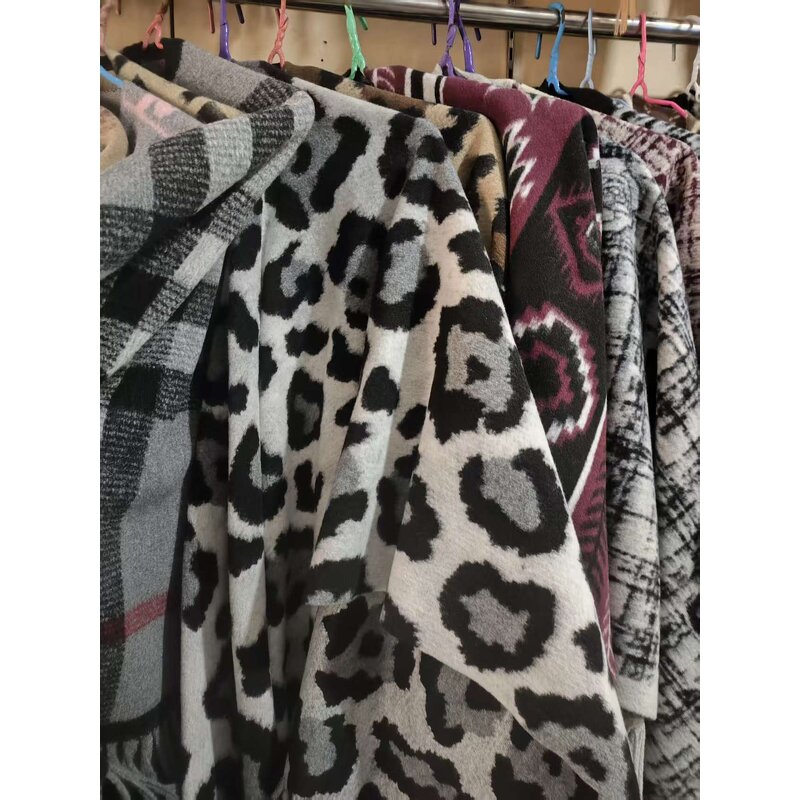 Cardigan Supplier - Winter Women Jacquard Shawl Ruana Coat Ethnic Poncho