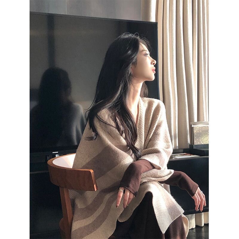 Shawl Factory - Jacquard Plaid Blanket European Poncho Women Tassel Scarf