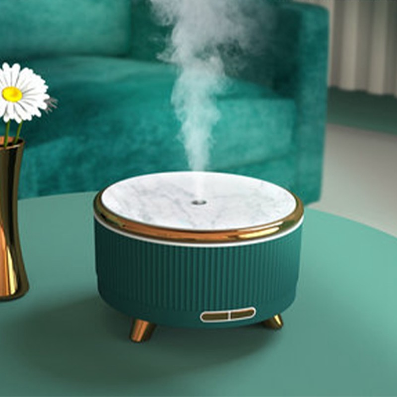 Portable Home Luxury Small Electronic Plug in Air Freshener 500 ML Led Light Electric Essential Oil Diffuser