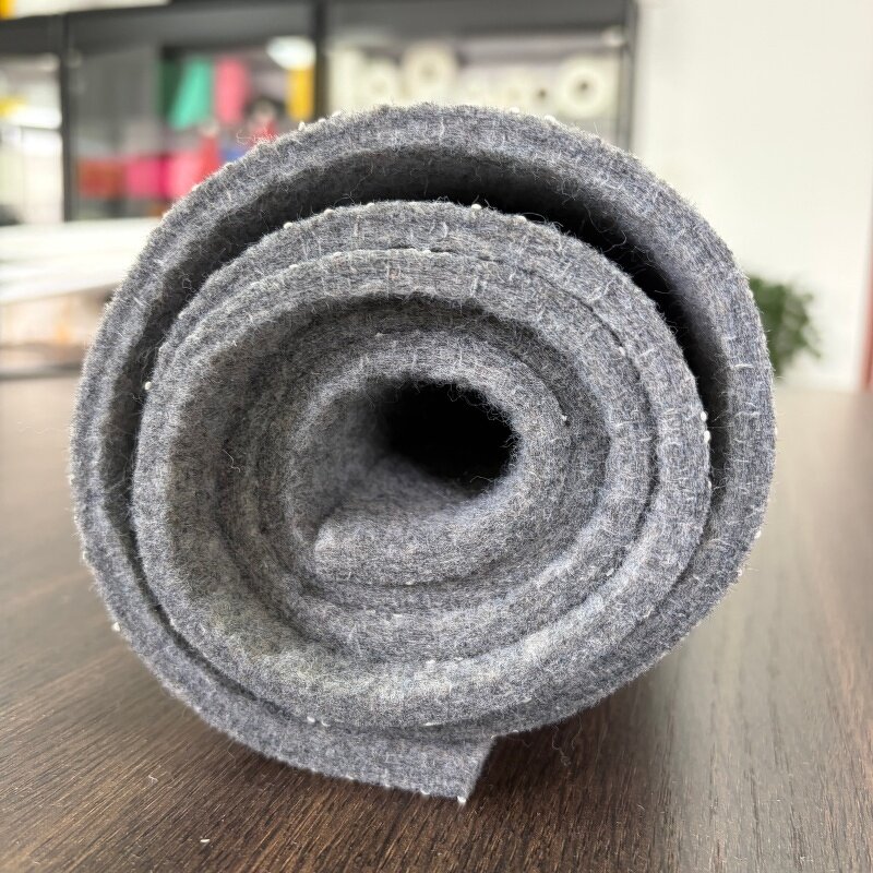 Shock-Absorbing Felt Supplier - Custom Pvc Dots Gym Floor