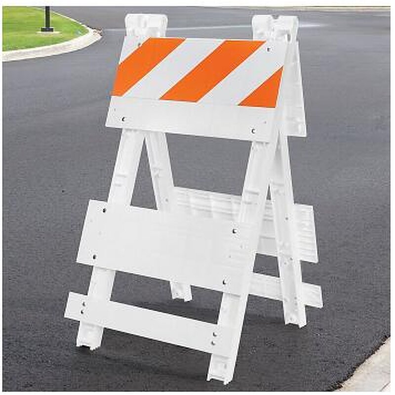Traffic Barricades Supplier - American Standard II Type Plastic