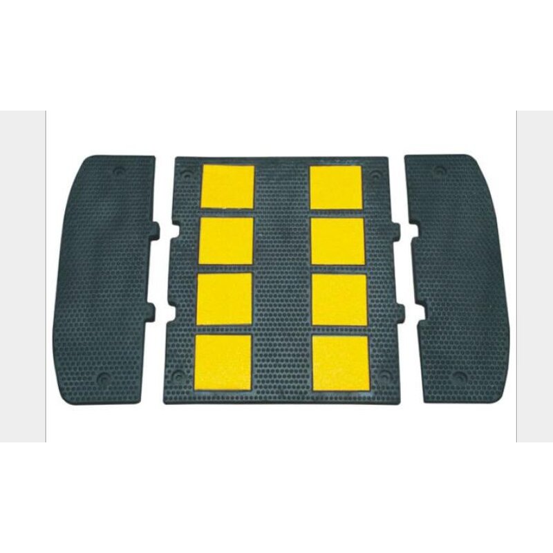 Speed Bump Manufacturer - Yellow-Black Rubber Traffic Safety