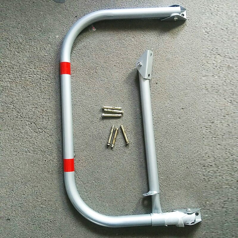 Parking Barrier Manufacturer - Custom Color M Shape Steel