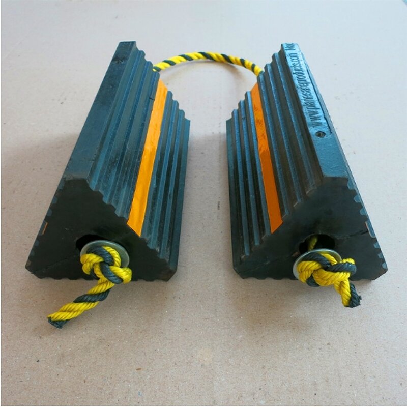 Wheel Chocks Supplier - Durable Rubber Airplane with Rope