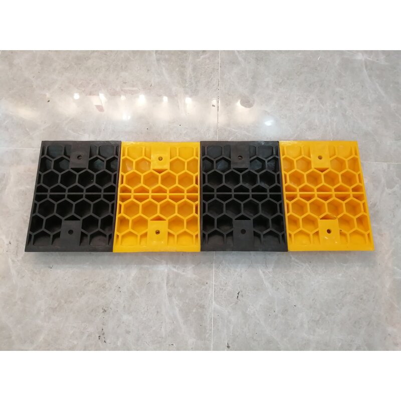 Speed Bump Manufacturer - Wholesale PE Plastic Speed Breaker