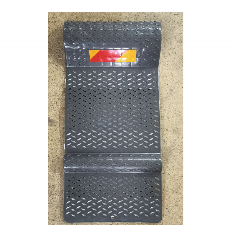 Wheel Stop Manufacturer - Floor Mats Indicator Car Stopper