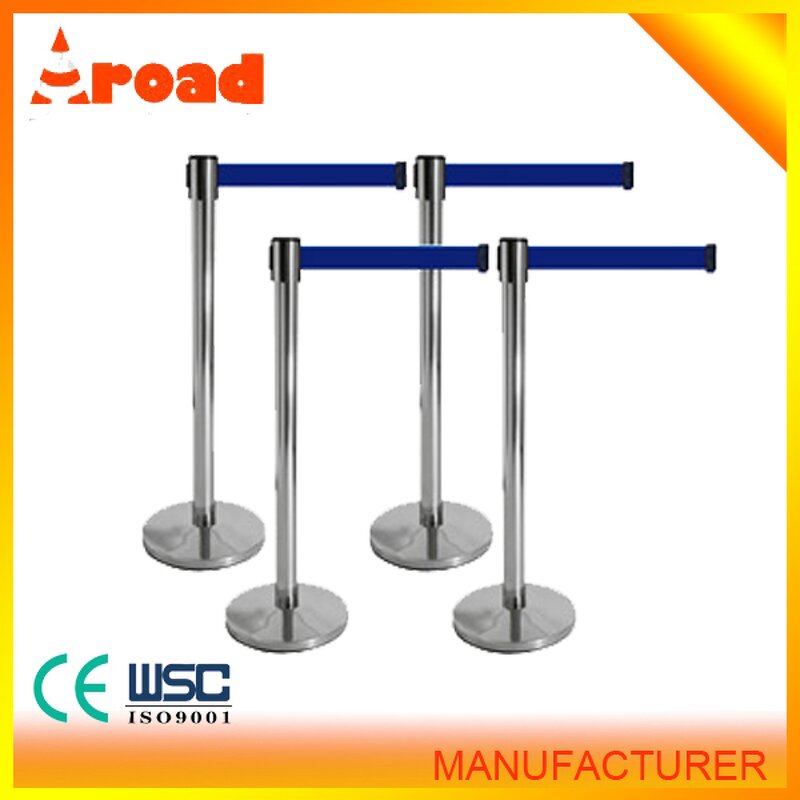 Stanchion Manufacturer - Museum Exhibition Silver Gold Post