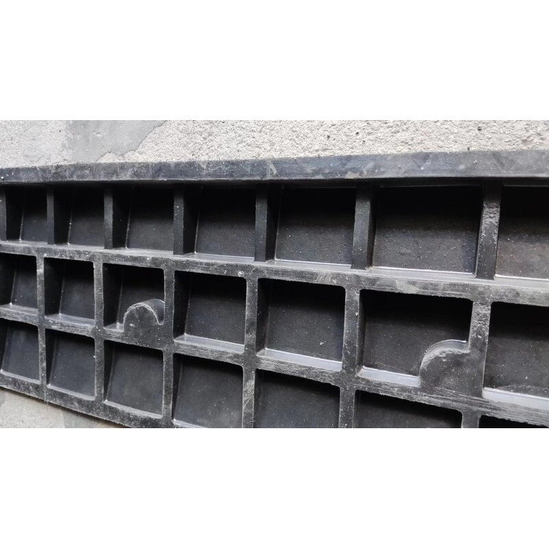 Rubber Kerb Factory - Heavy Vehicle Black Outdoor Uphill