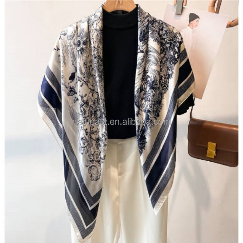 Cotton Robe Factory - Summer Golden Embroidered Beach