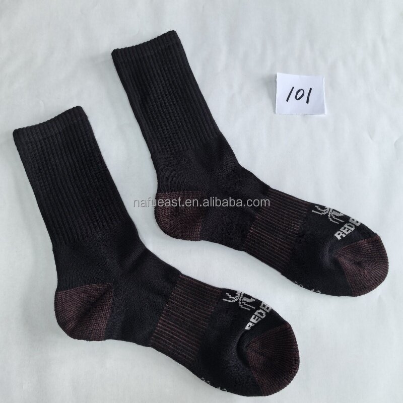 Sports Socks Supplier - Custom Logo Unisex Crew Breathable
