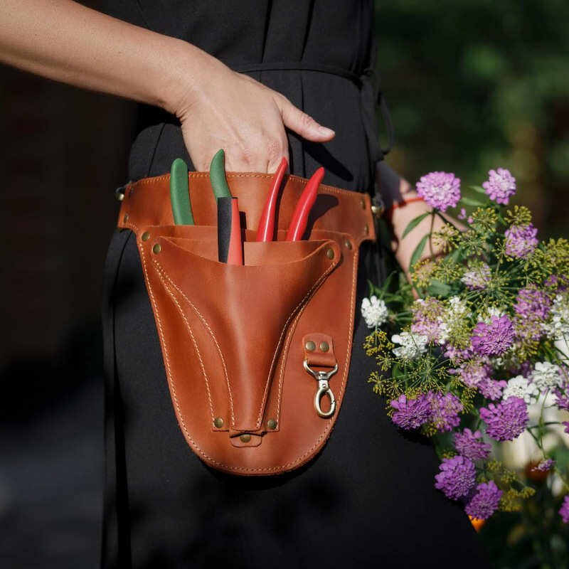 PU Waist Apron Manufacturer - New Brown Adjustable for Gardening Tools Storage