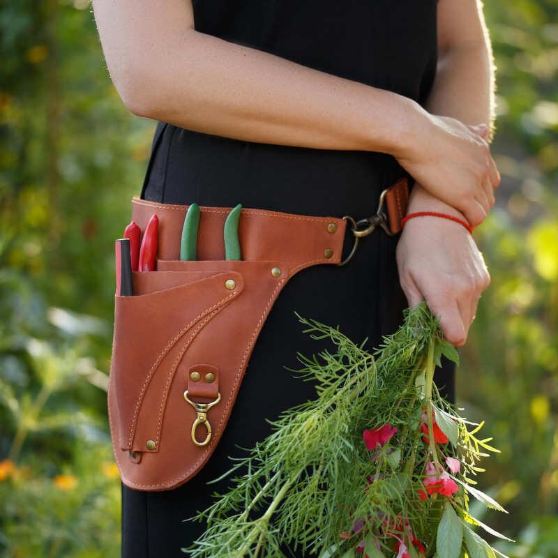PU Waist Apron Manufacturer - New Brown Adjustable for Gardening Tools Storage