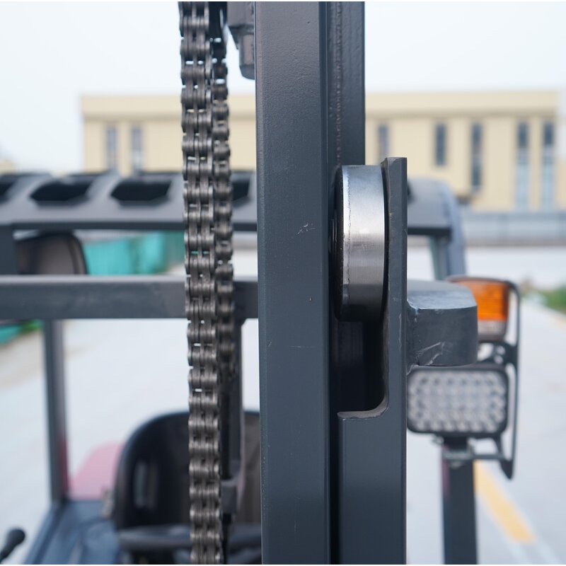 Electric Forklift Supplier - Outdoor Use Portable Design