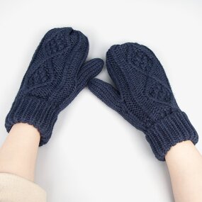 Acrylic Glove Manufacturer - Popular Nordic Style Winter Jacquard Pattern Fleece Lining