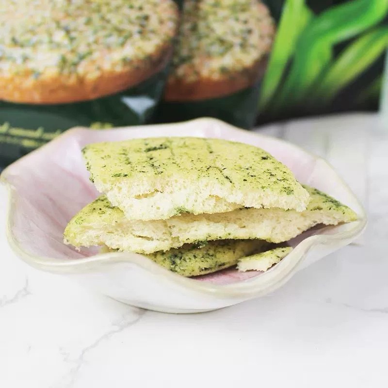 Healthy Chinese Crispy Seaweed Rice Crackers Gluten-free Dried Snack Food Rice Corn Crackers