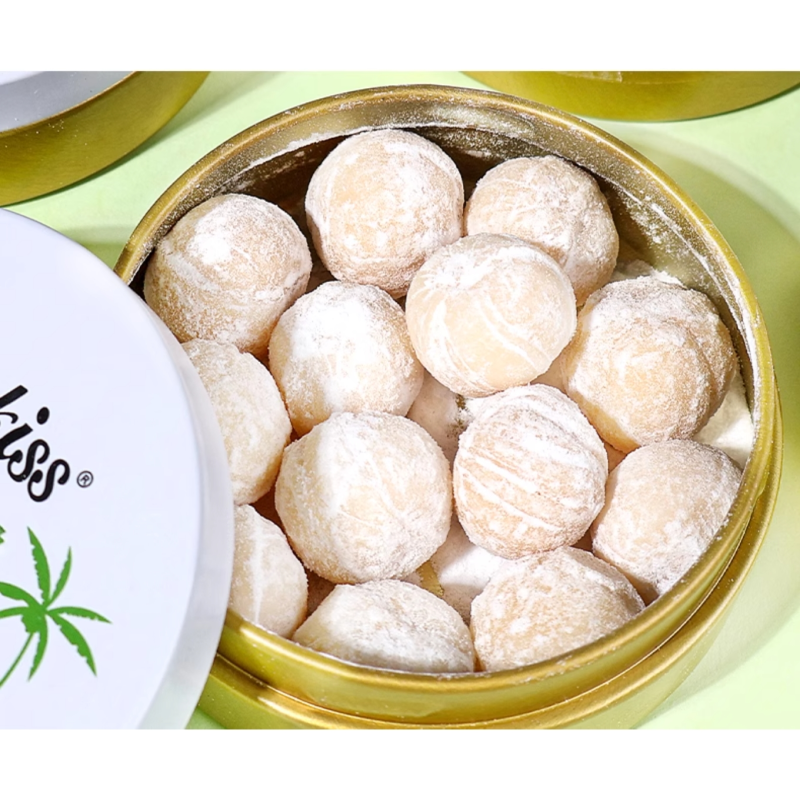 Original Coconut Flavored Hard Candy in Rich Fragrance Internet Famous Snack with Popular Tin Can Packaging Refined Coconut Pulp