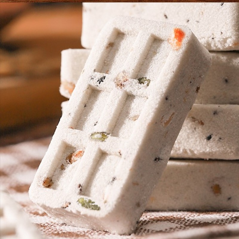 Chinese Traditional Pastry Healthy Snack Nut Poria Black Rice Sesame Eight Treasure Cake Ba Zhen Gao