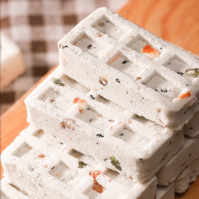 Chinese Traditional Pastry Healthy Snack Nut Poria Black Rice Sesame Eight Treasure Cake Ba Zhen Gao