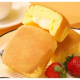 New Arrival Chinese Soft Yogurt Flavor Stuffed Egg Cake Sponge Cake for Breakfast Snacks Tea Cakes Pastry with Cream Wholesale