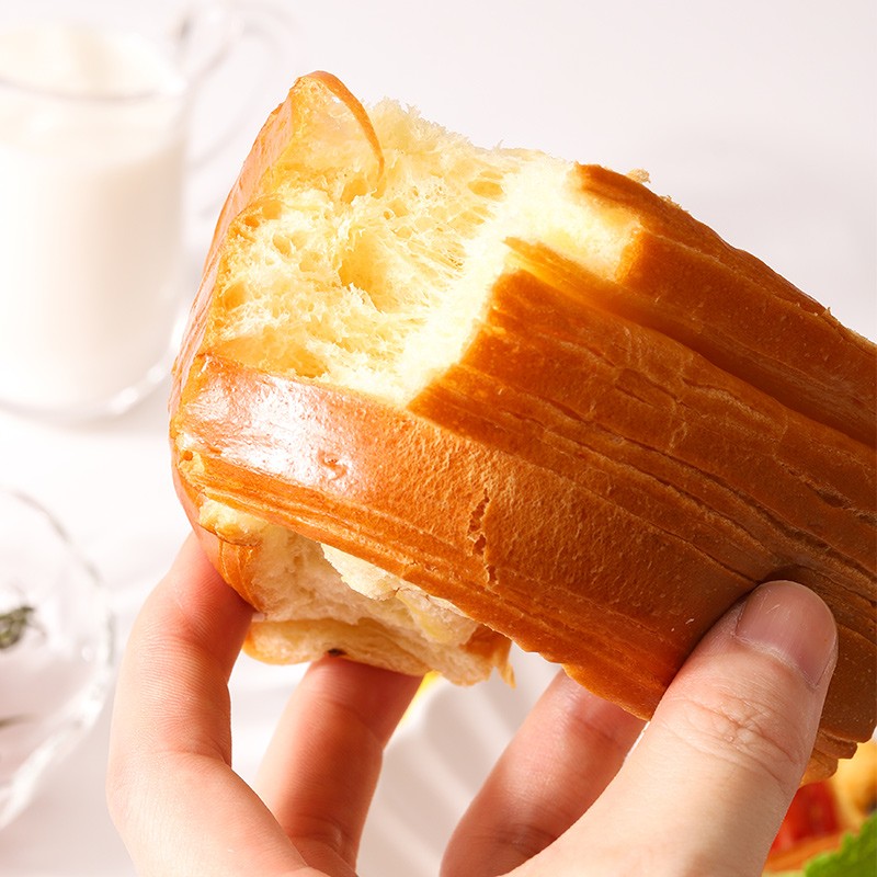 2Kgs Custom Thousand Layers Soft Bread Breakfast Cake Box-Wrapped Snacks  Wheat Flour Sweet Taste Wholesale Loaf Fast Delivery