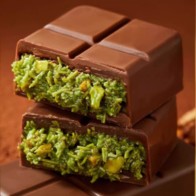 Dubai Chocolate Factory Offering OEM Services Supports Customized Flavors Packaging Logos for Bulk Orders Halal Certified Snack