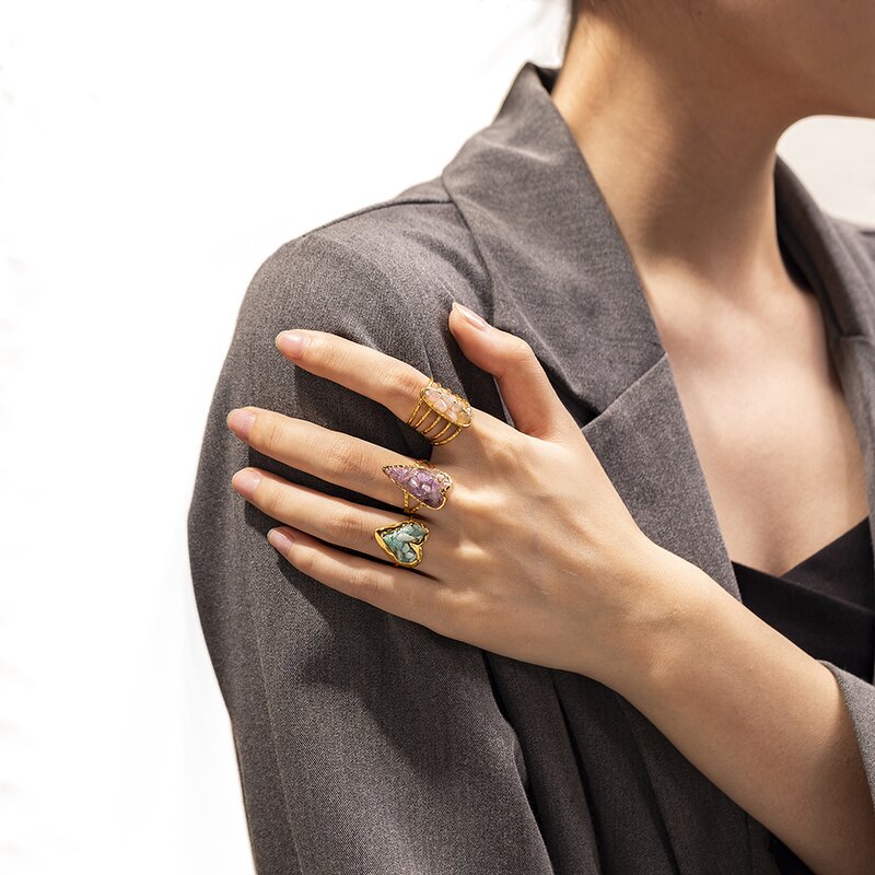 Fashion Ring Supplier - Colorful Stone Heart Ring