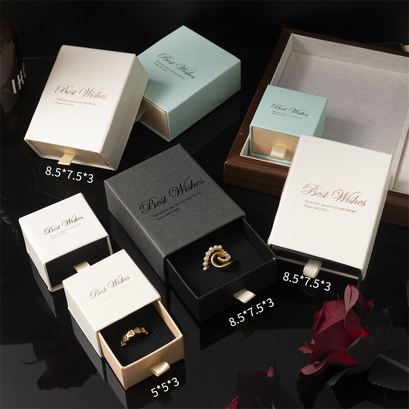 Snake Ring Factory - Chunky Abstract Hug Me Ring