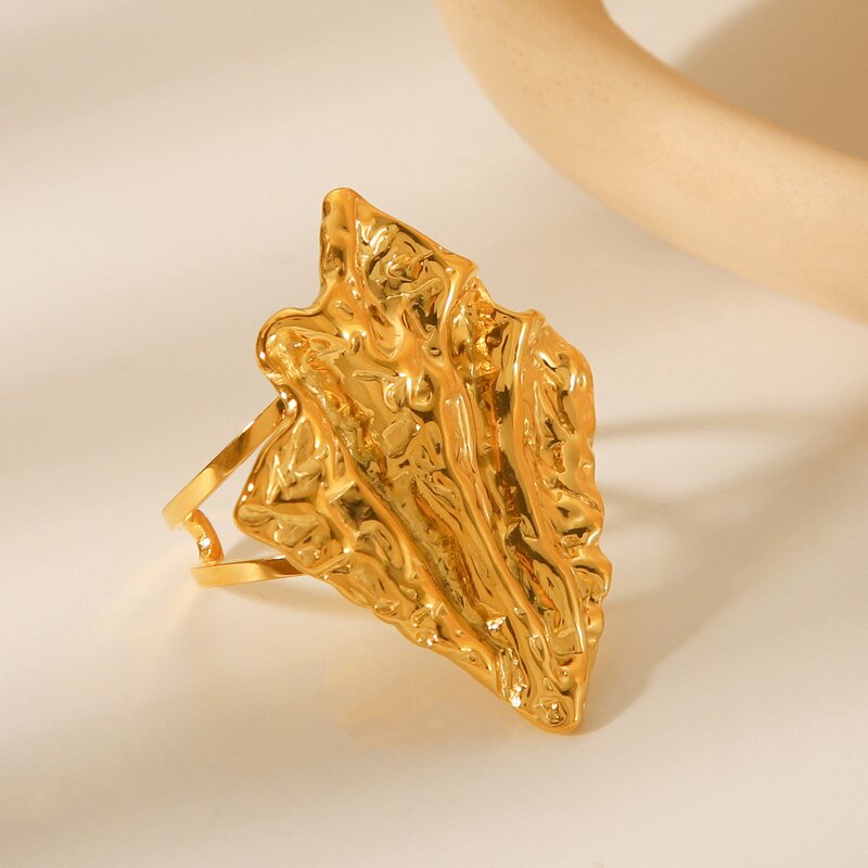 Chunky Ring Factory - Exaggerated Geometric Opening Ring