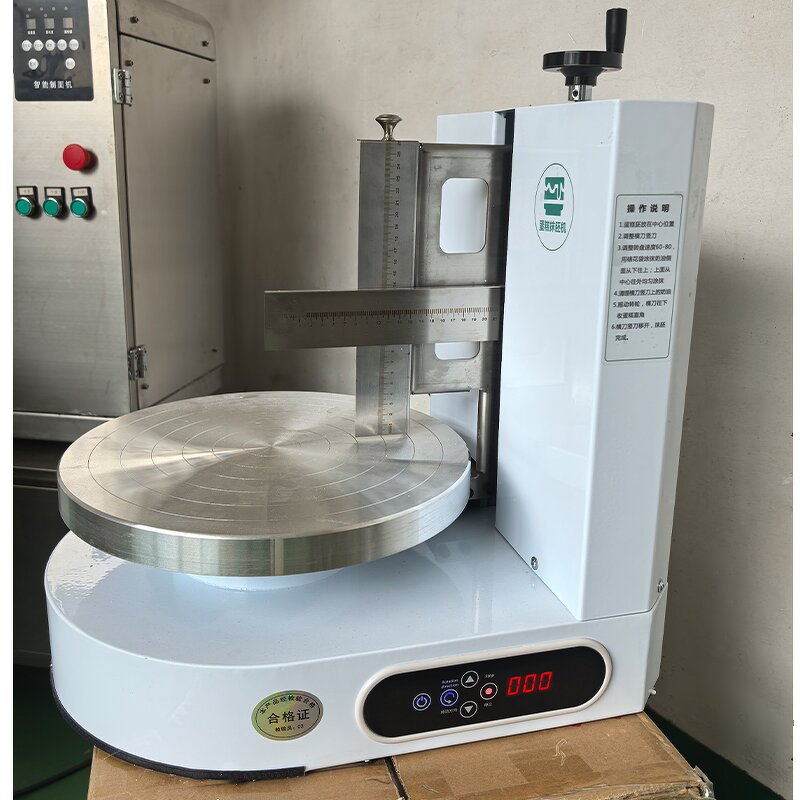 Cake Icing Machine Factory - Automatic Cream Spreading