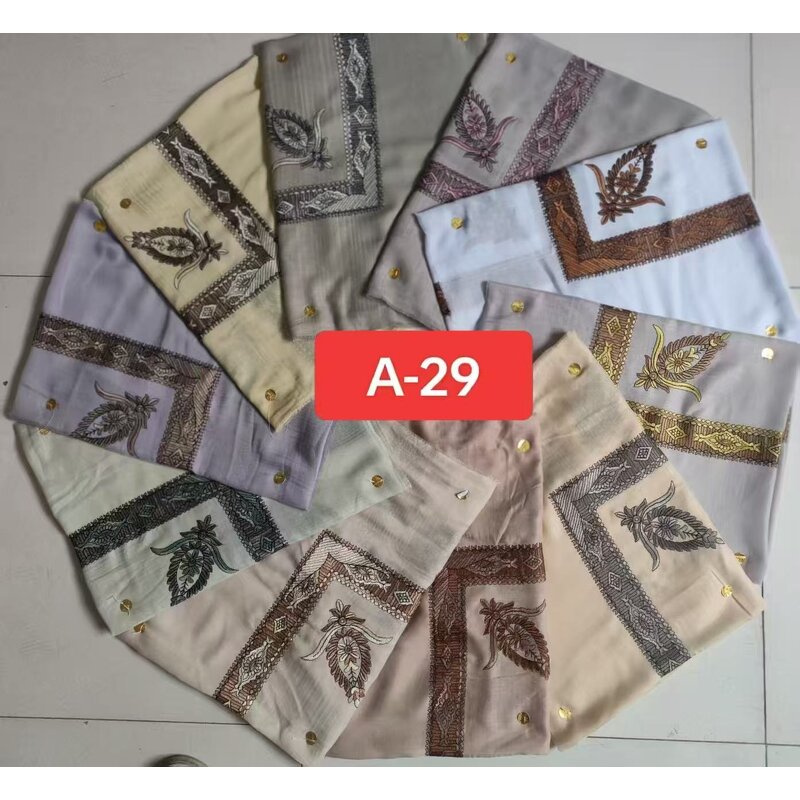 Yemen Scarf Factory - Men's Embroidered Square Shawl