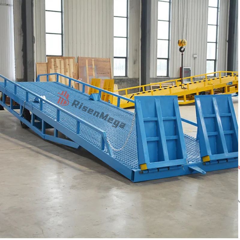 Boarding Bridge Manufacturer - OEM Electro-hydraulic Mobile Loading Dock Ramp