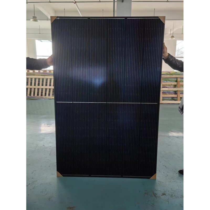 Solar Panel Manufacturer - OEM PERC Bifacial All Black 500W-700W Small Size Panel
