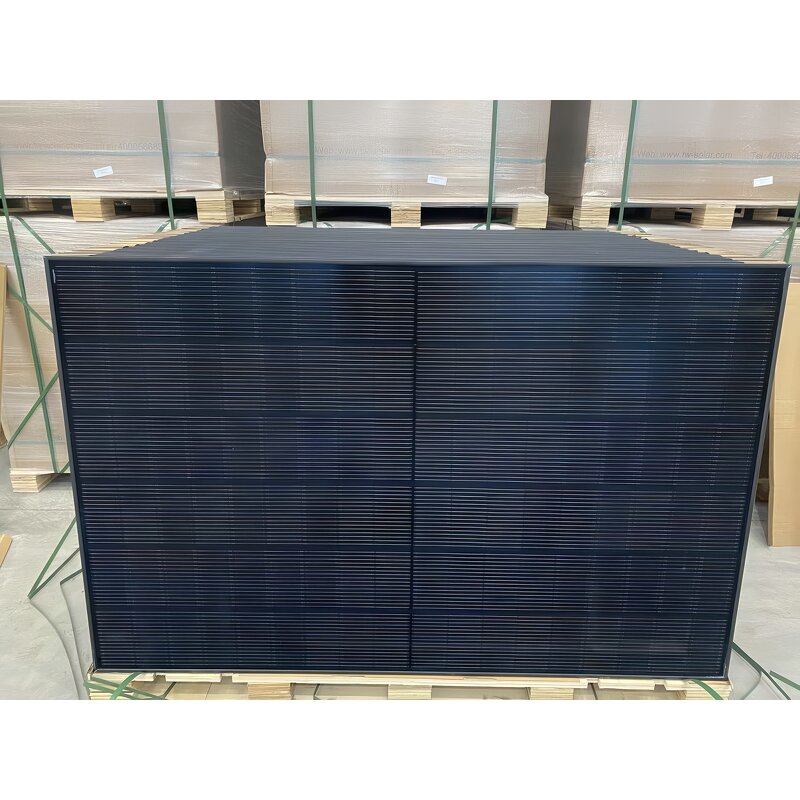 Solar Panel Manufacturer - OEM Ultra Thin PERC Bifacial Half Cut Cell 700W Panel