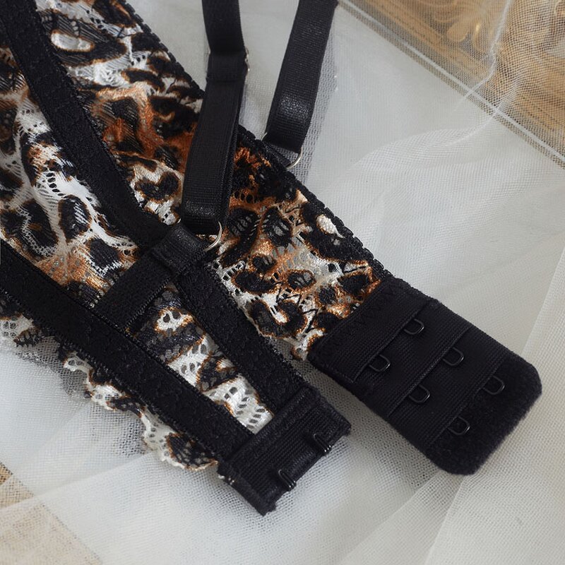 Lingerie Set Factory - Leopard Underwire Bra Thong