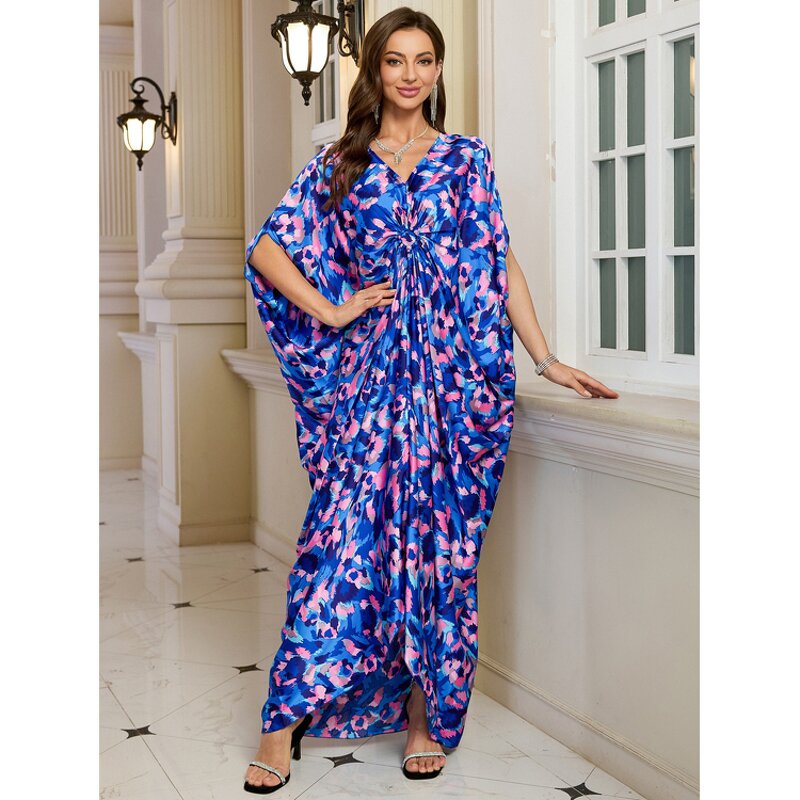 Kimono Robe Factory - Leopard Print Satin Beach