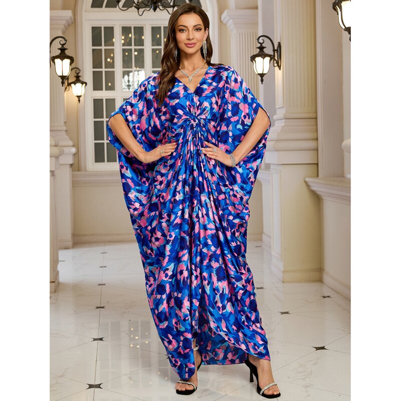 Kimono Robe Factory - Leopard Print Satin Beach