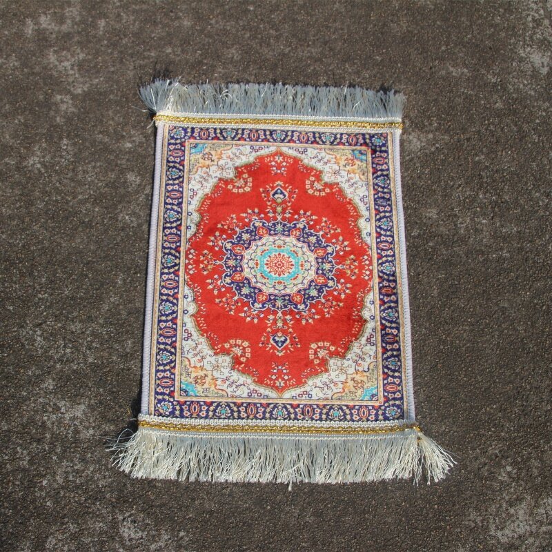 Prayer Mat Factory - OEM Washable Ice Silk Embroidery Design