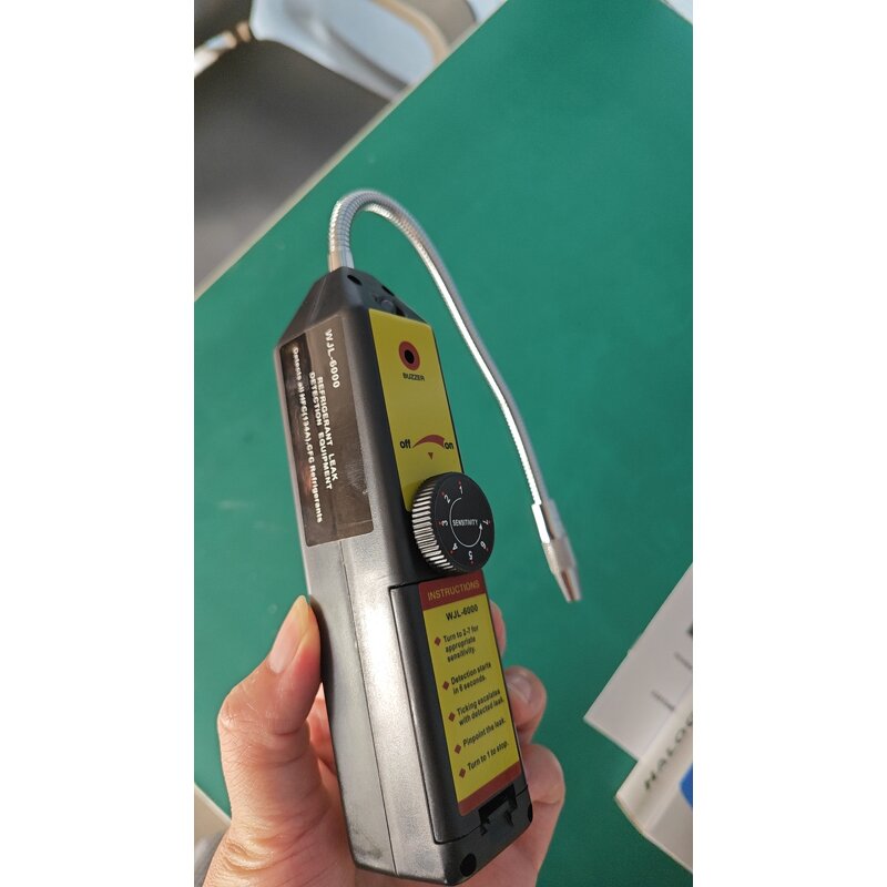 Portable UV Halogen Leak Detector Factory - WJL-6000 for Automotive AC
