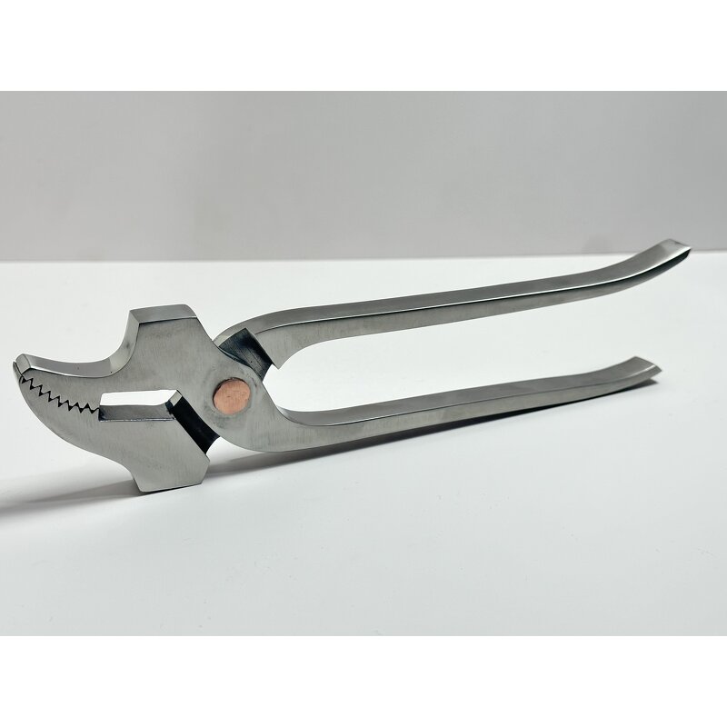 Saddlers Pliers Factory - Italian Bird's Beak Lasting Hammer